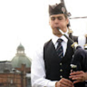 Meet your Posher, Carl